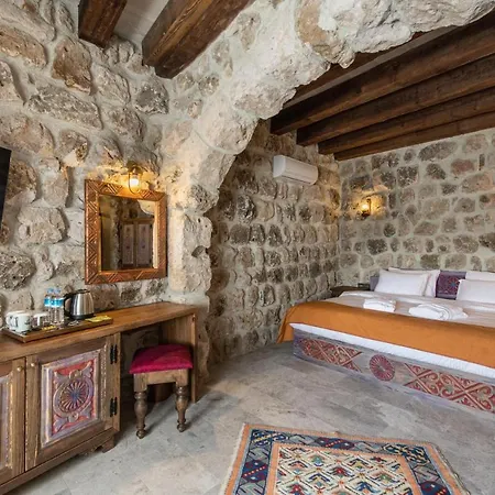 Hotel Foremanson Cave