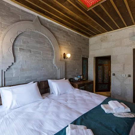 Foremanson Cave Hotel Nar
