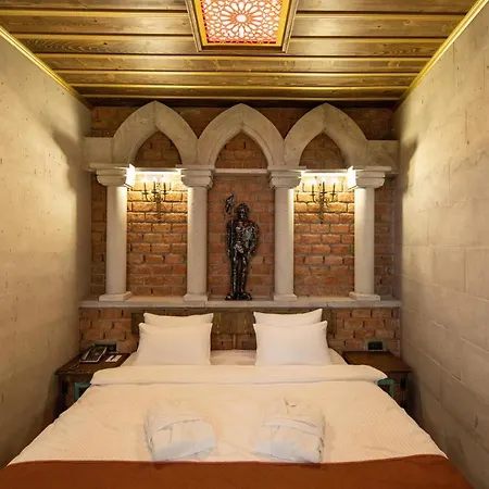 Foremanson Cave * Nar