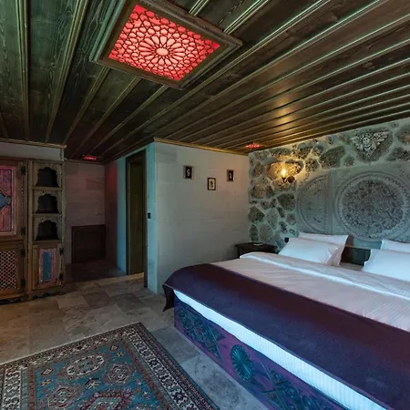 Hotel Foremanson Cave *