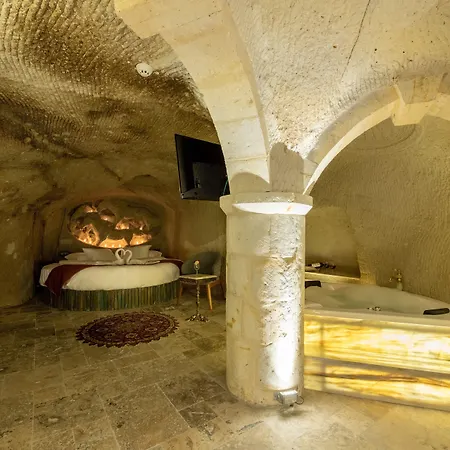 Foremanson Cave Nar