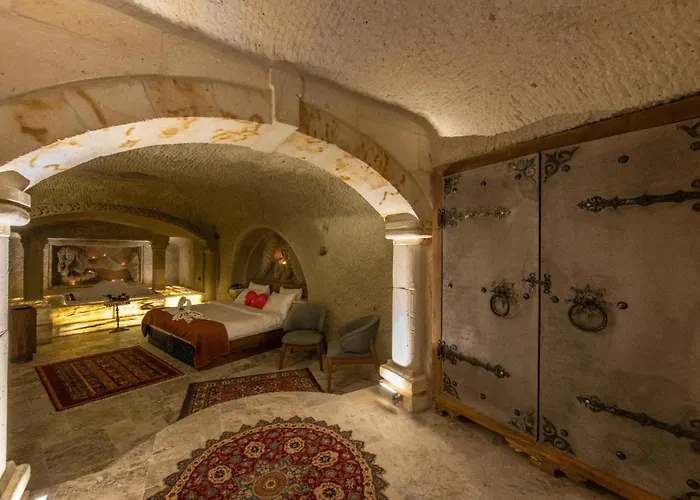 Foremanson Cave Отель Nar