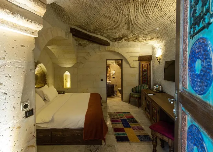 Foremanson Cave Hotel