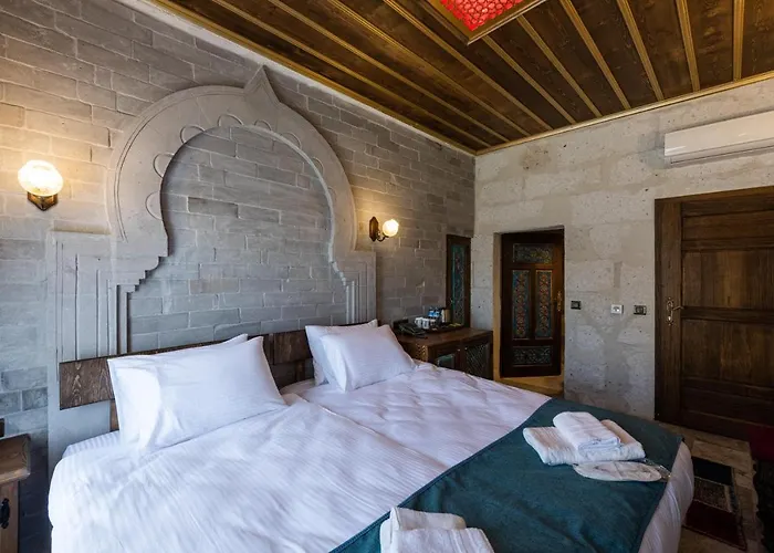 Foremanson Cave Hotel Nar