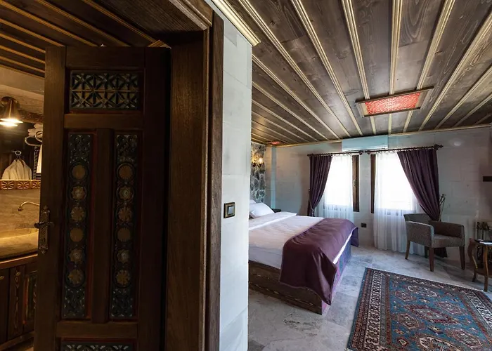 Foremanson Cave Hotel Nar